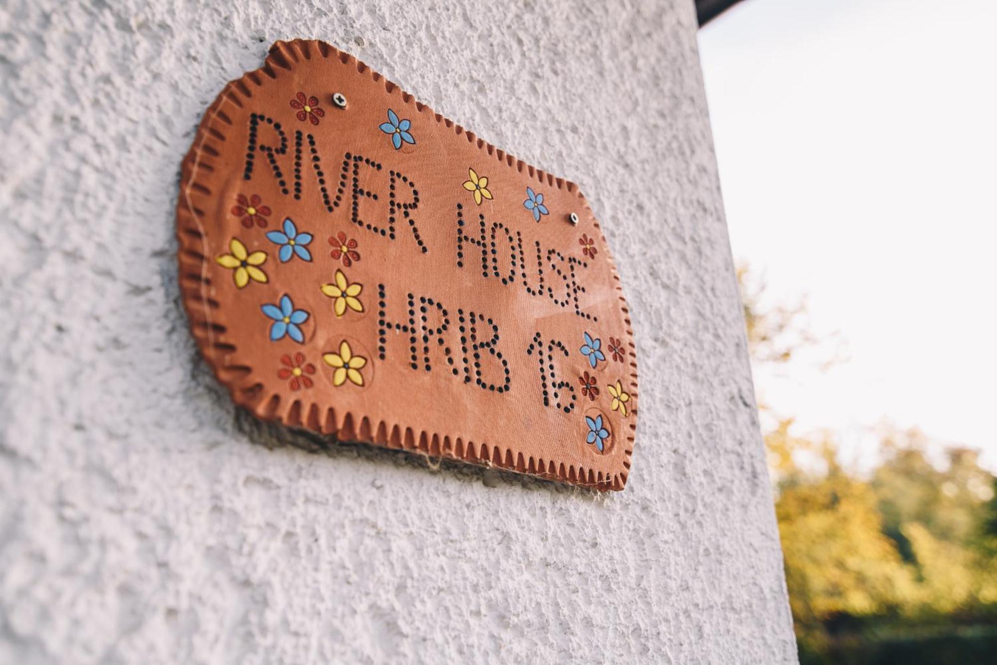 River House Hrib Preddvor Екстериор снимка