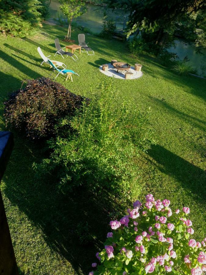 River House Hrib Preddvor Екстериор снимка